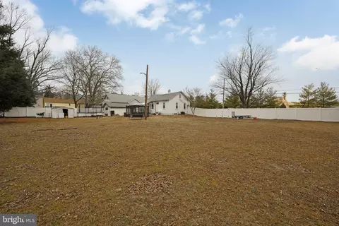 35 Egg Harbor Rd, Berlin, NJ 08009 photo 4