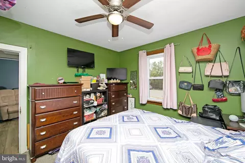 35 Egg Harbor Rd, Berlin, NJ 08009 photo 16