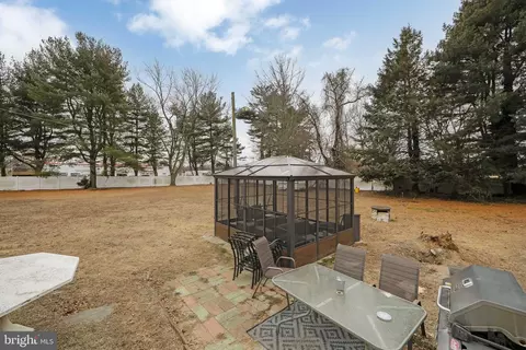 35 Egg Harbor Rd, Berlin, NJ 08009 photo 6