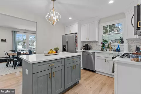 Kitchen - 1015 Crest Rd, Pine Hill, NJ 08021 photo 3 of 3