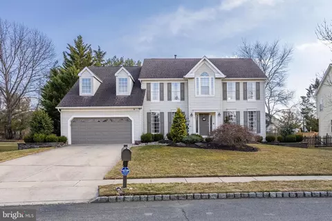39 Saint Moritz Ln, Cherry Hill, NJ 08003