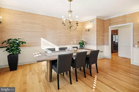 Dining - 417 E Summit Ave, Haddonfield, NJ 08033 photo 2 of 2