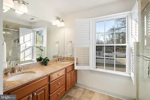 Bath - 417 E Summit Ave, Haddonfield, NJ 08033 photo 3 of 5