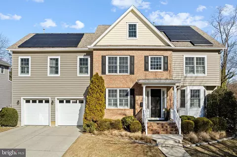 417 E Summit Ave, Haddonfield, NJ 08033