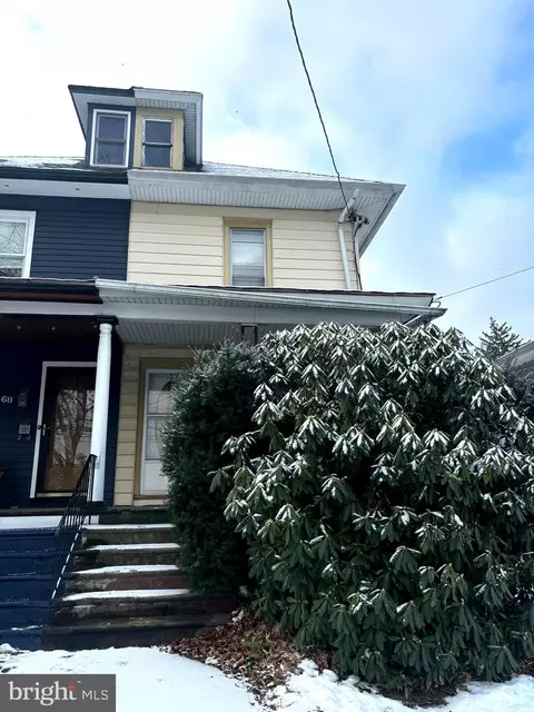 70 Grove St, Haddonfield, NJ 08033