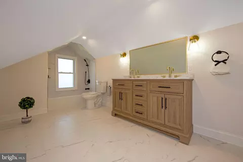 Bath - 103 Ormond, Haddon Township, NJ 08107 photo 3 of 4