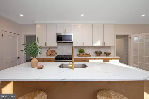 Kitchen - 103 Ormond, Haddon Township, NJ 08107 photo 2 of 5