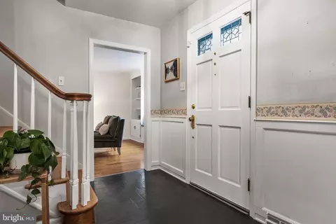 Entry Way - 636 Pardee Ln, Haddonfield, NJ 08033 photo 1 of 2