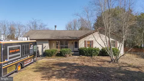 1670 Arrowhead Dr, Waterford Works, NJ 08089