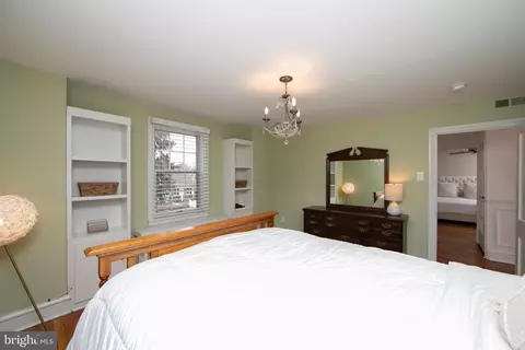 Bedroom - 364 Hickory Ln, Haddonfield, NJ 08033 photo 6 of 13