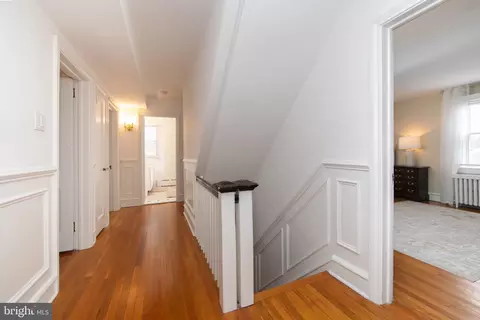 Entry Way - 364 Hickory Ln, Haddonfield, NJ 08033 photo 4 of 5