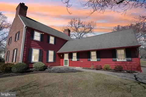 139 Weston Dr, Cherry Hill, NJ 08003