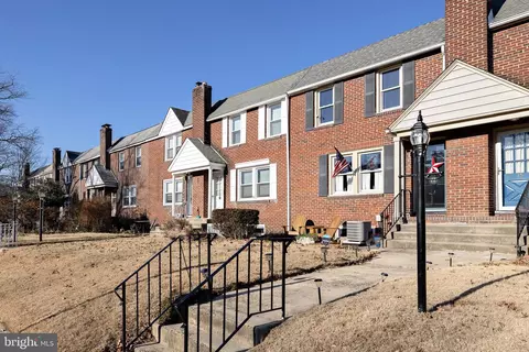 17 Dowling Ave, Audubon, NJ 08106
