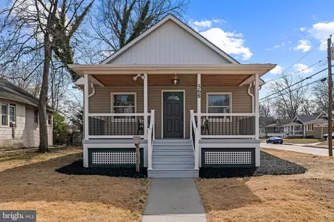 568 W Graisbury Ave, Audubon, NJ 08106