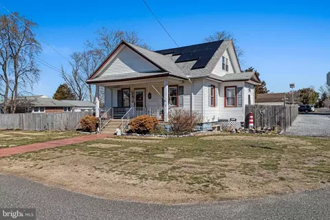 520 Oakland Ave, Berlin, NJ 08009