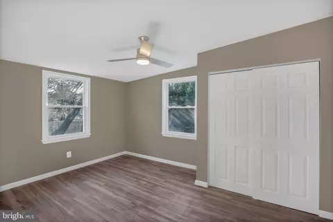 Entry Way - 602 Park Ave, Laurel Springs, NJ 08021 photo 3 of 3
