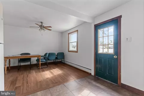 Entry Way - 52 E 9th Ave, Pine Hill, NJ 08021 photo 2 of 4