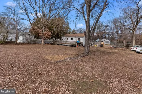 Exterior - 52 E 9th Ave, Pine Hill, NJ 08021 photo 6 of 7
