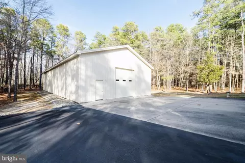 Exterior - 33 Braddock Ave, Hammonton, NJ 08037 photo 5 of 16