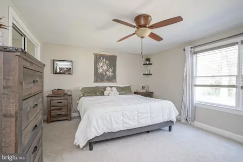 Bedroom - 19 E Judith Dr, Hammonton, NJ 08037 photo 1 of 3