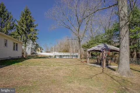 Exterior - 19 E Judith Dr, Hammonton, NJ 08037 photo 1 of 2