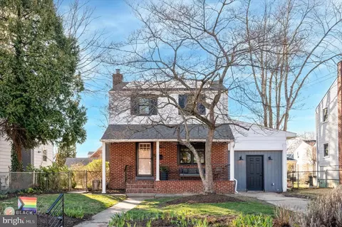 627 Lees Ln, Collingswood, NJ 08108