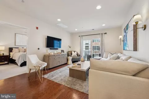 4024 Derby Ct, Cherry Hill, NJ 08002
