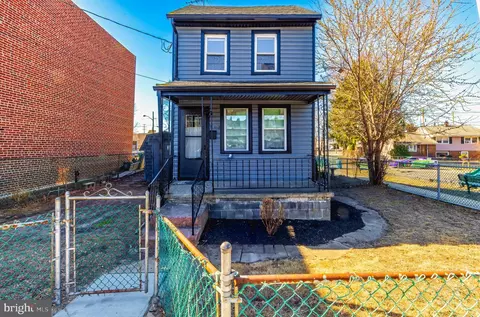 602 Division St, Gloucester City, NJ 08030