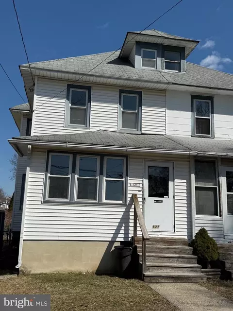 121 Virginia Ave, Audubon, NJ 08106