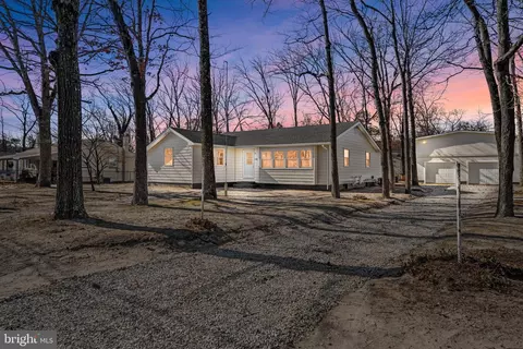 116 E Clearview Ave, Pine Hill, NJ 08021