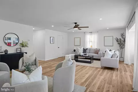 Living - 116 E Clearview Ave, Pine Hill, NJ 08021 photo 2 of 4