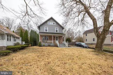 40 Trout Ave, Clementon, NJ 08021