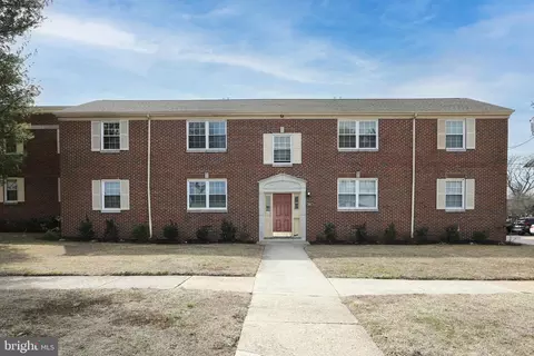 100 Park Blvd #86C, Cherry Hill, NJ 08034