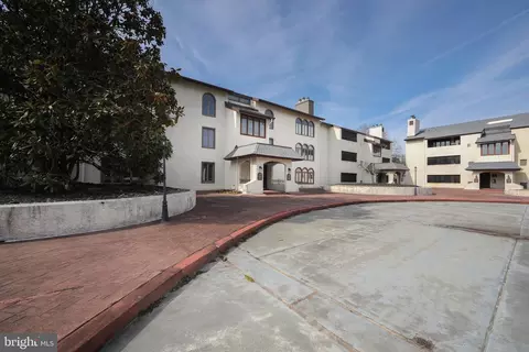 151 Centura, Cherry Hill, NJ 08003