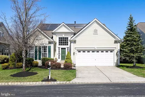 44 Festival Dr, Voorhees, NJ 08043