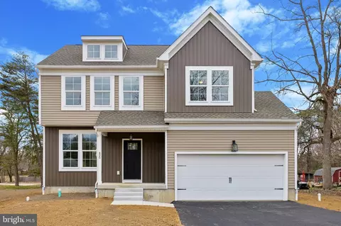 426 Oak Ave, West Berlin, NJ 08091