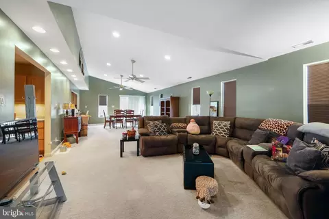 14 Sumter Ct, Clementon, NJ 08021 photo 5