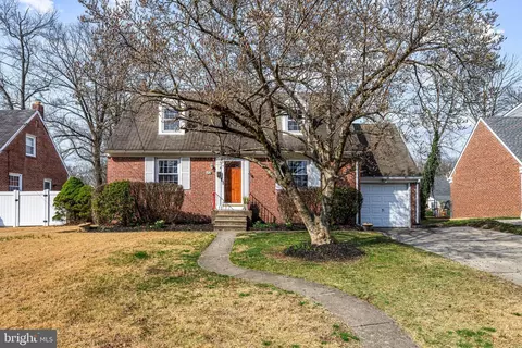 158 Wesley Ave, Cherry Hill, NJ 08002