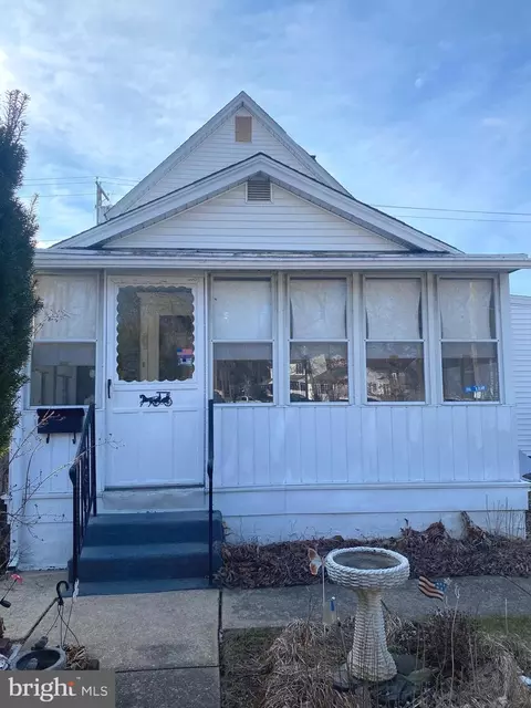 142 Haddon Ave, West Berlin, NJ 08091