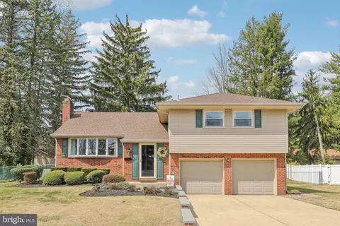 226 N Madison Ave, Cherry Hill, NJ 08002