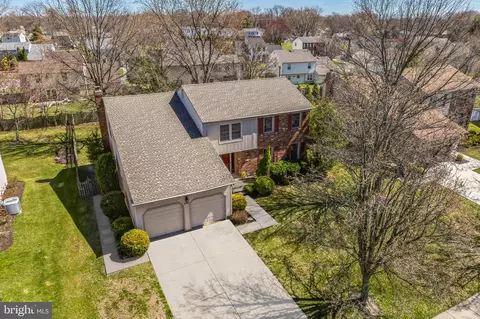 409 Longstone Dr, Cherry Hill, NJ 08003