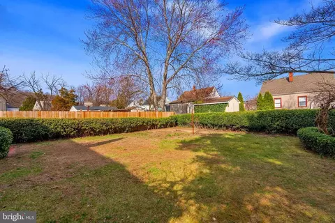 Exterior - 221 Countiss Ave, Clementon, NJ 08021 photo 5 of 5