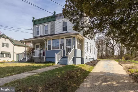 632 Evesham Ave, Magnolia, NJ 08049