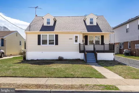 506 3rd Ave, Bellmawr, NJ 08031