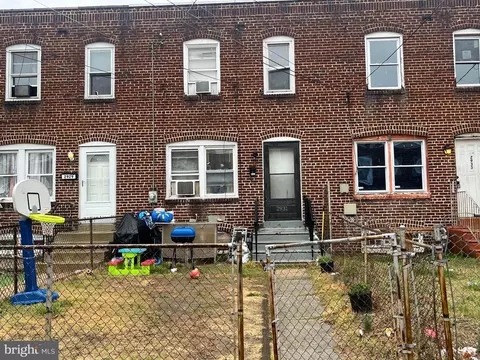 2931 Royden St, Camden, NJ 08105