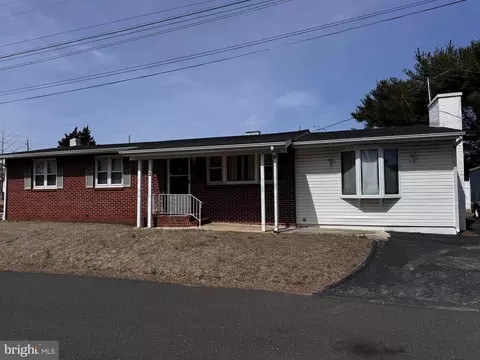 2 Dill Ave, West Berlin, NJ 08091