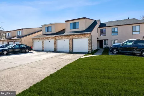 58 60 Sandra Rd, Voorhees, NJ 08043