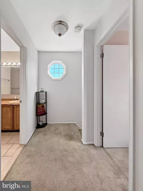 Entry Way - 17 Devonshire Ct, Sicklerville, NJ 08081 photo 3 of 3