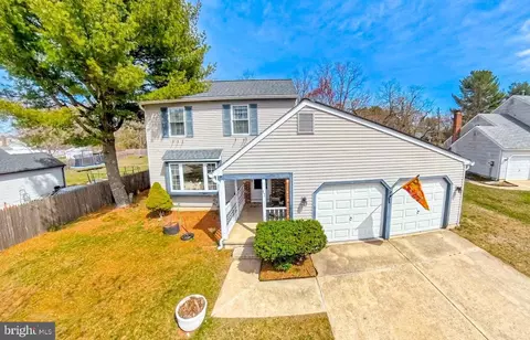 17 Devonshire Ct, Sicklerville, NJ 08081