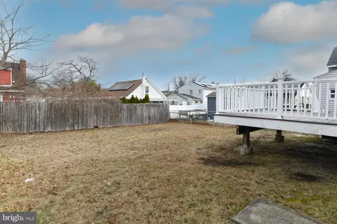 231 W Evesham Rd, Runnemede, NJ 08078 photo 22